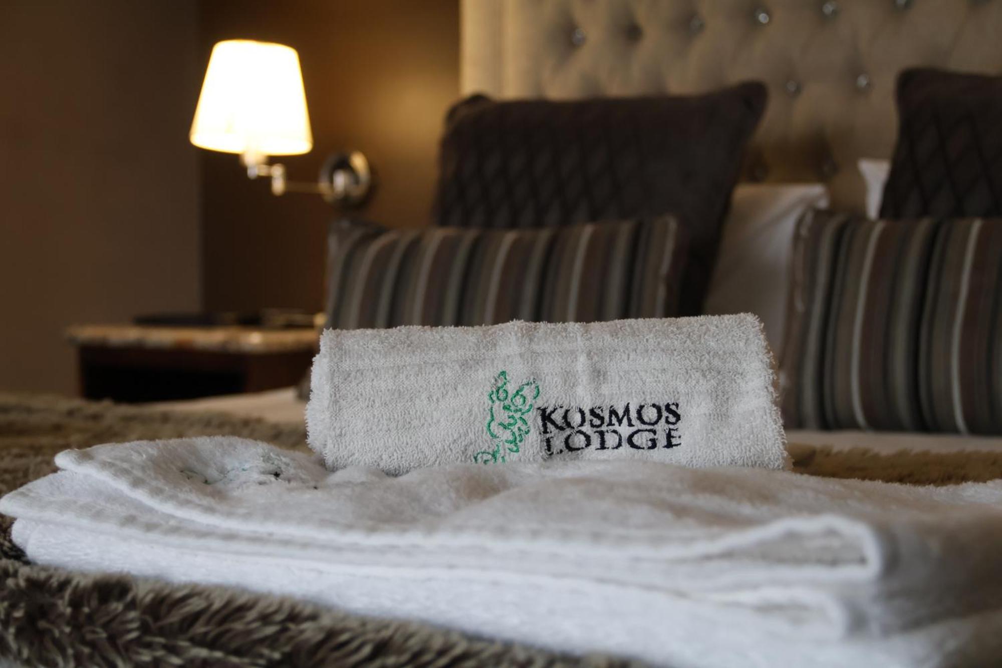 Kosmos Lodge 哈特比斯普特 外观 照片
